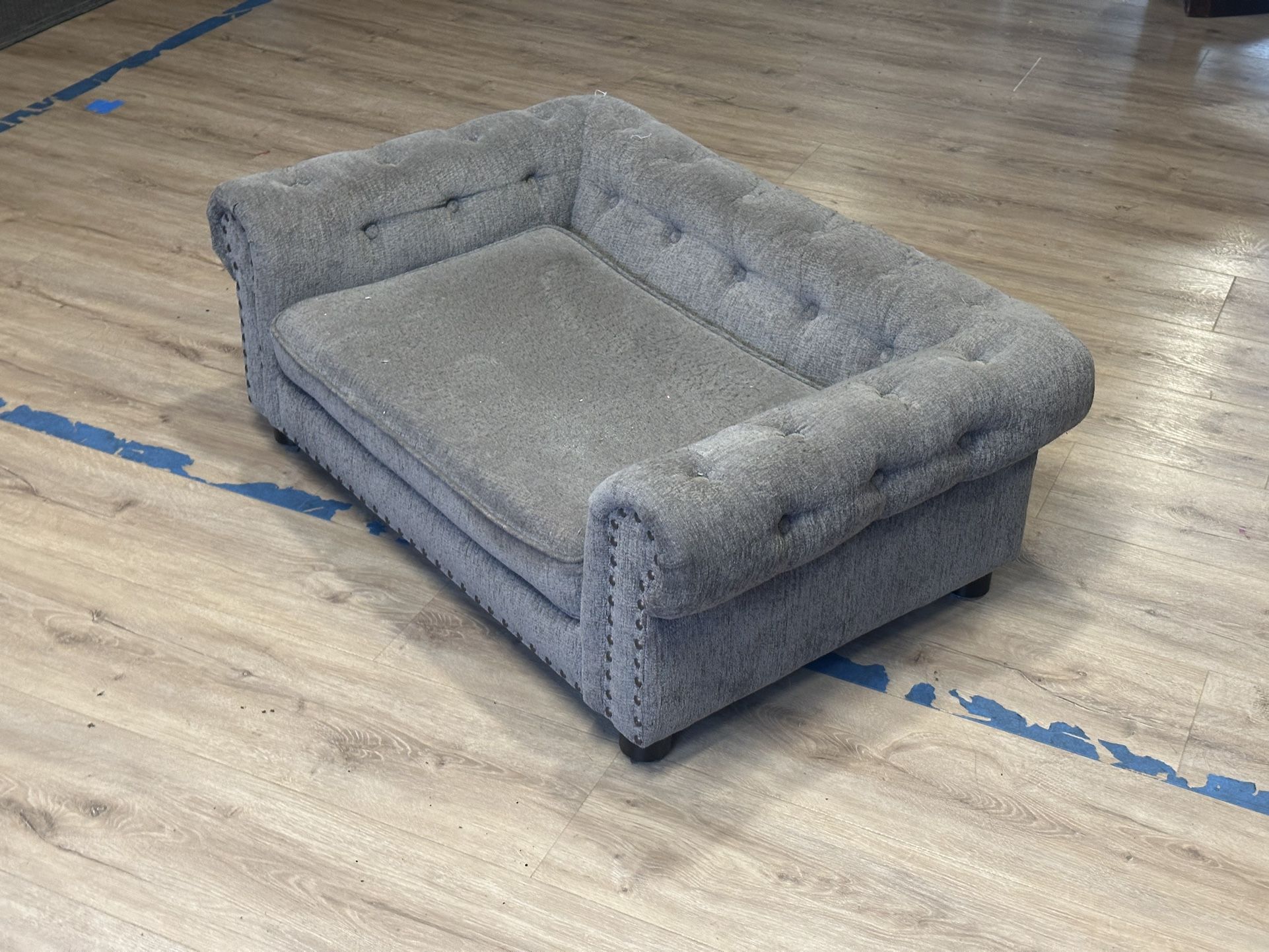 Lay-Z-boy Dog Bed/Couch