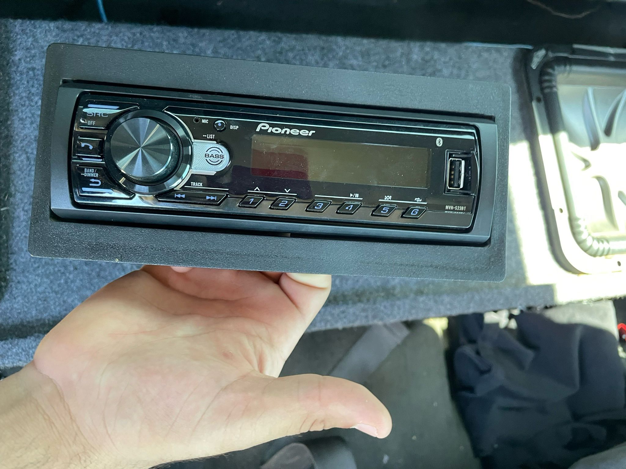 Pioneer Stereo