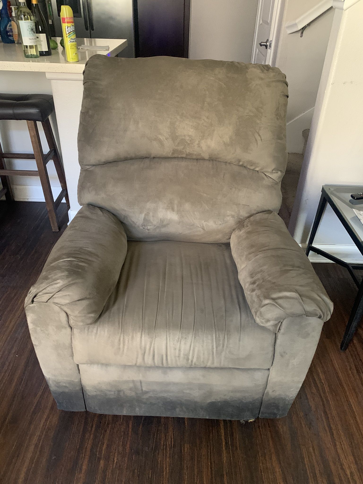 Recliner 