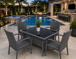 Brand new patio outdoor furniture set