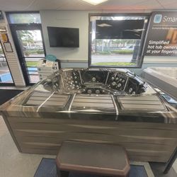 980 Kingston spa - Sundance Spa