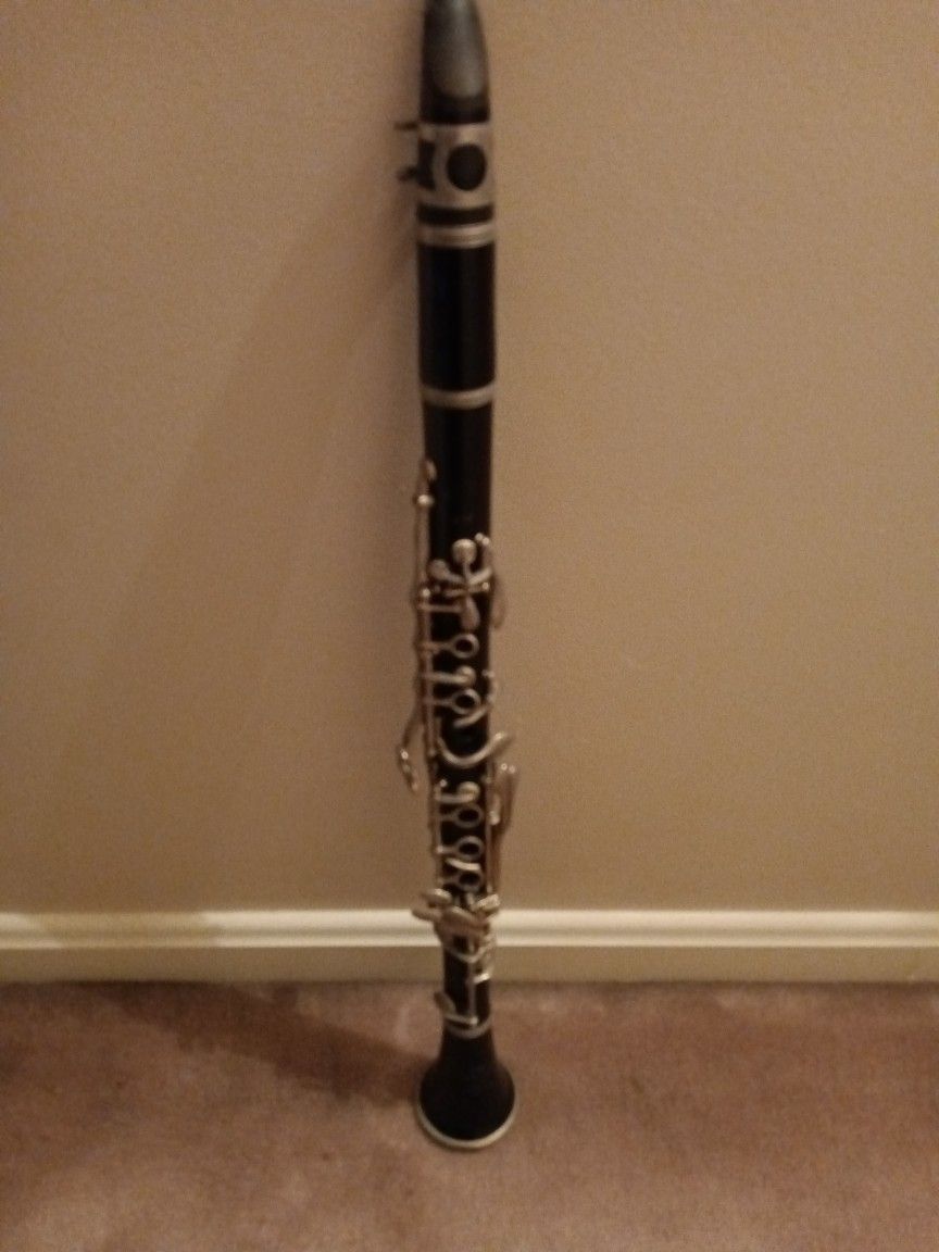 Bundy Selmer Clarinet