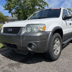 2005 Ford Escape