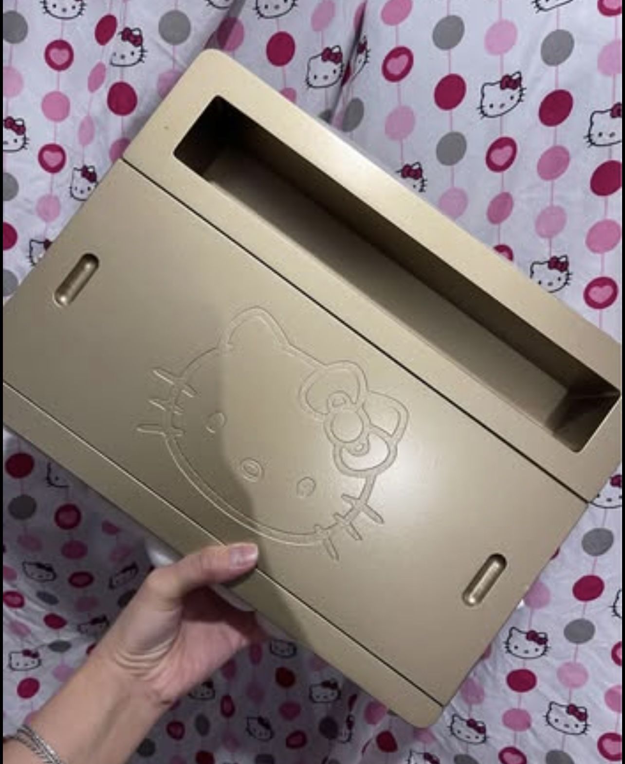 POTTERY BARN HELLO KITTY LAPDESK