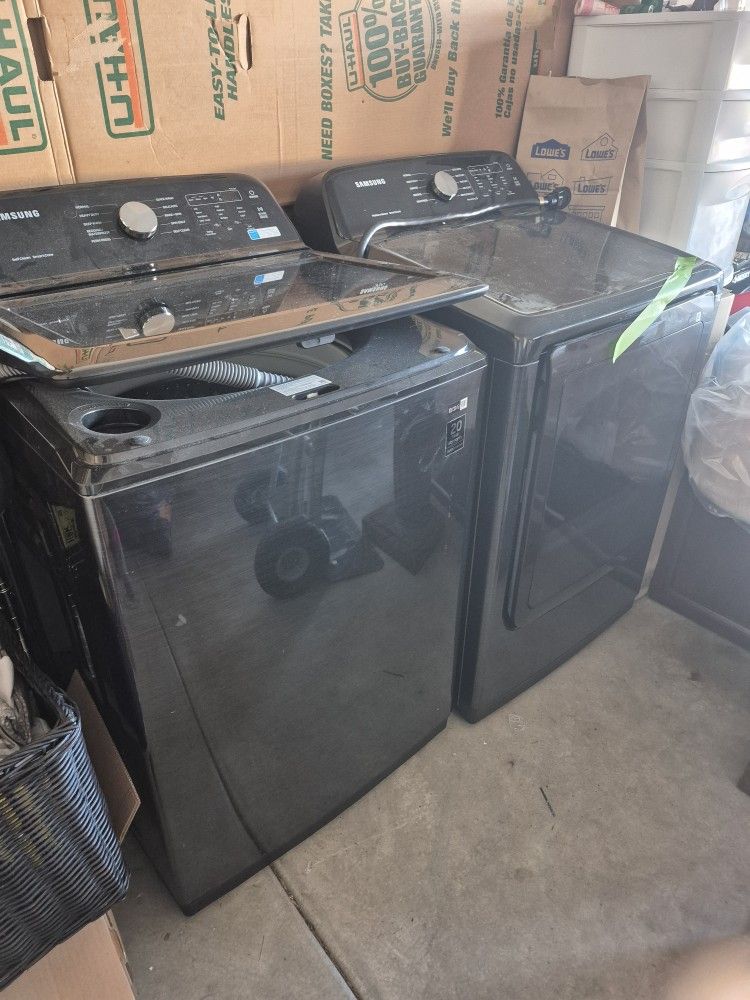 Samsung Washer Dryer Only Year Old
