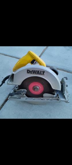 DeWalt circular saw
