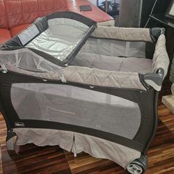 Chicco  Play Pen 