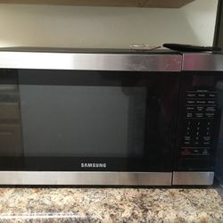 Oven ,very Good Condition 