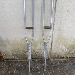 Guardian Aluminum Crutches