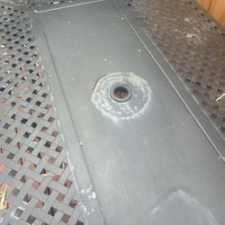 FREE - Outdoor Table And 6 Chairs