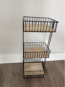 Various furniture items 25 and up