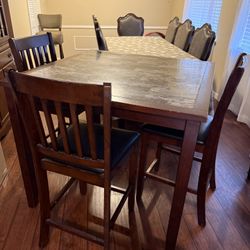  Dinner Table & 4 Chairs 