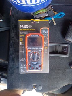 Klein tools auto ranging multimeter