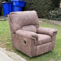 Free Recliner
