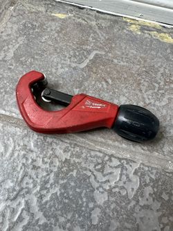 Milwaukee Tubing Cutter 48-22-4252