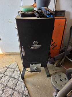 Masterbuilt Electric Smoker