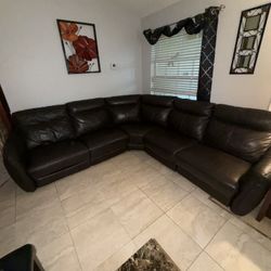 Leather (Genuine) Reclining Sectional Sofa / Couch 