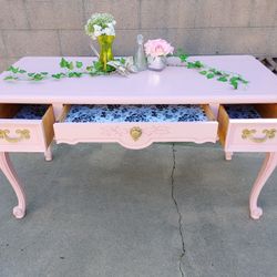 Lovely Light Pink French Provincial Desk