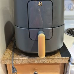 6qt Drew Barrymore Air fryer 