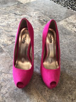 Hot pink heels!