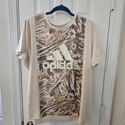 NEW WOMENS ADIDAS TEE SIZE 2X