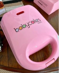 Babycakes Mini Cupcake Maker