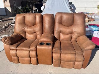 RECLINER