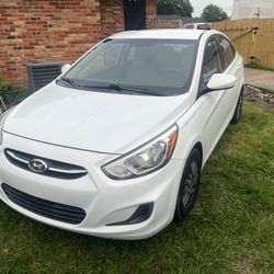 2015 Hyundai Accent