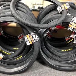 Maxxis Hookworm Tire 29X2.50 
