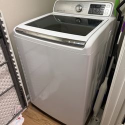 Washer & dryer combo - 5.0 CuFt Top load washer/ 7.4 CuFt electric dryer w/multi-steam technology