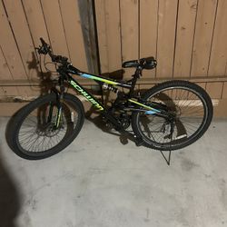 Mountain Bike 