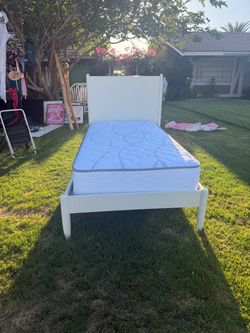 Twin bed