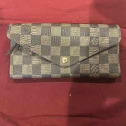 Louis Vuitton Damier Ebene 
