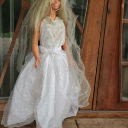 Wedding Barbie, 1990s