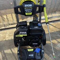 3200 Power Washer. 