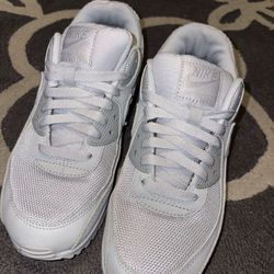 Nike Air Max 90 Triple Grey Size 7.5