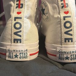 Men’s CONVERSE ALL STAR—-SIZE 9