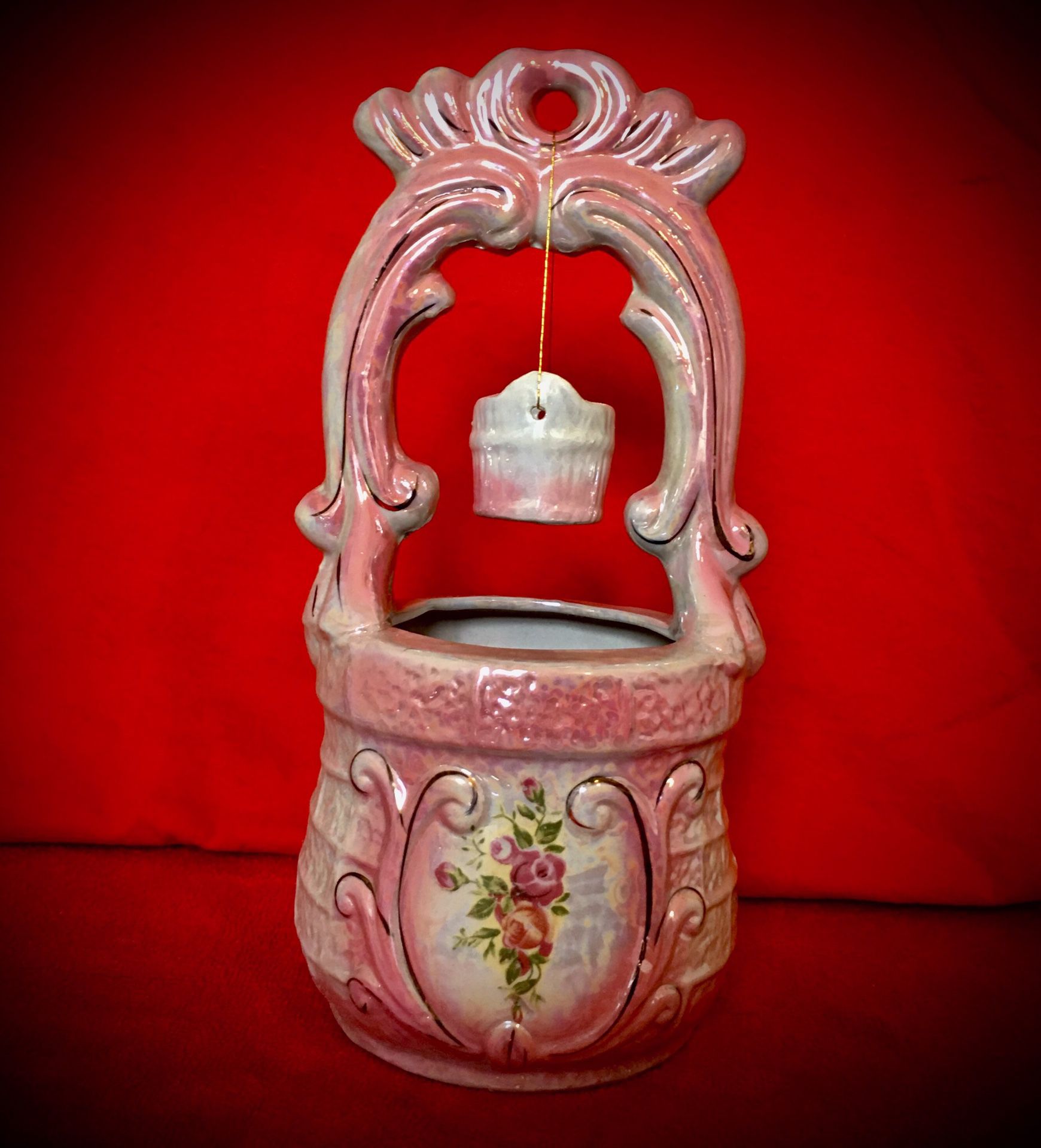 Vintage Deluxe Luster Wishing Well