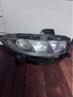 2016 -2018  Honda Civic Headlight Right Passenger