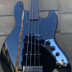 Fender Jazz Bass