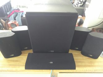 RolkOlsen Surround Sound System With Subwoofer. $100 OBO.