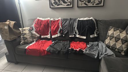 Guys shorts must sale all together 8