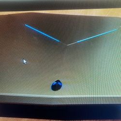 Gaming Alienware 17 Corei7-4710MQ 16gb Ram 256gb SSD 16gb Win10 pro 8gb NVidia GeForce 880M GPU