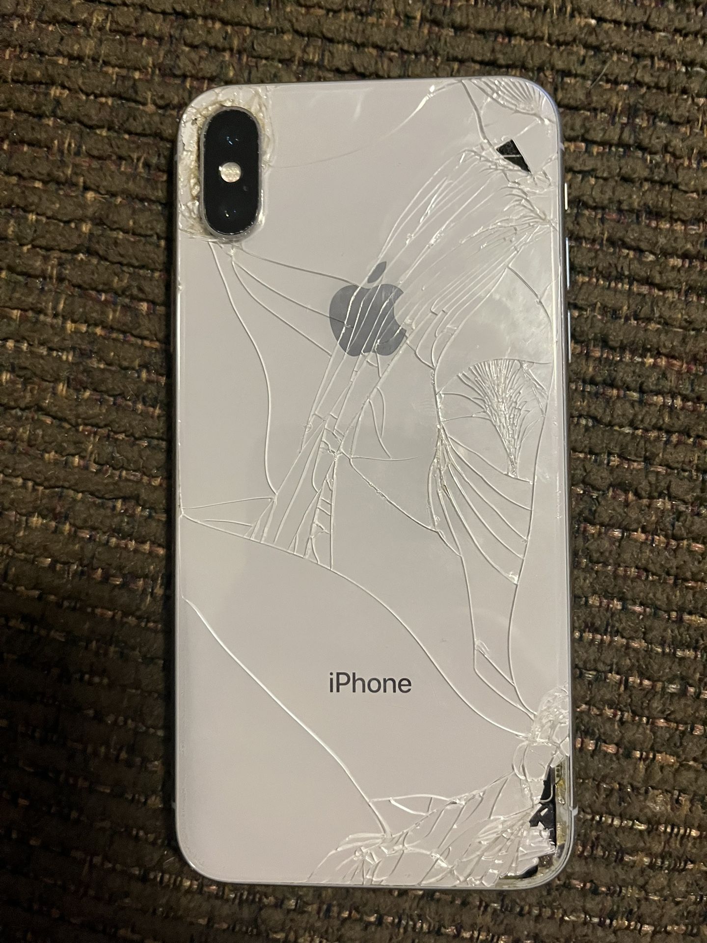 iPhone XS