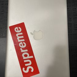 2011 13” APPLE MACBOOK PRO 