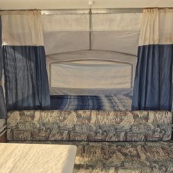 1999 Dutchman Pop Up