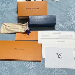Louis Vuitton waimea sunglasses 