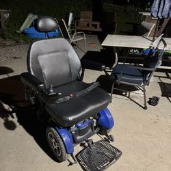 Jazzy Elite Hd Weel Chair 