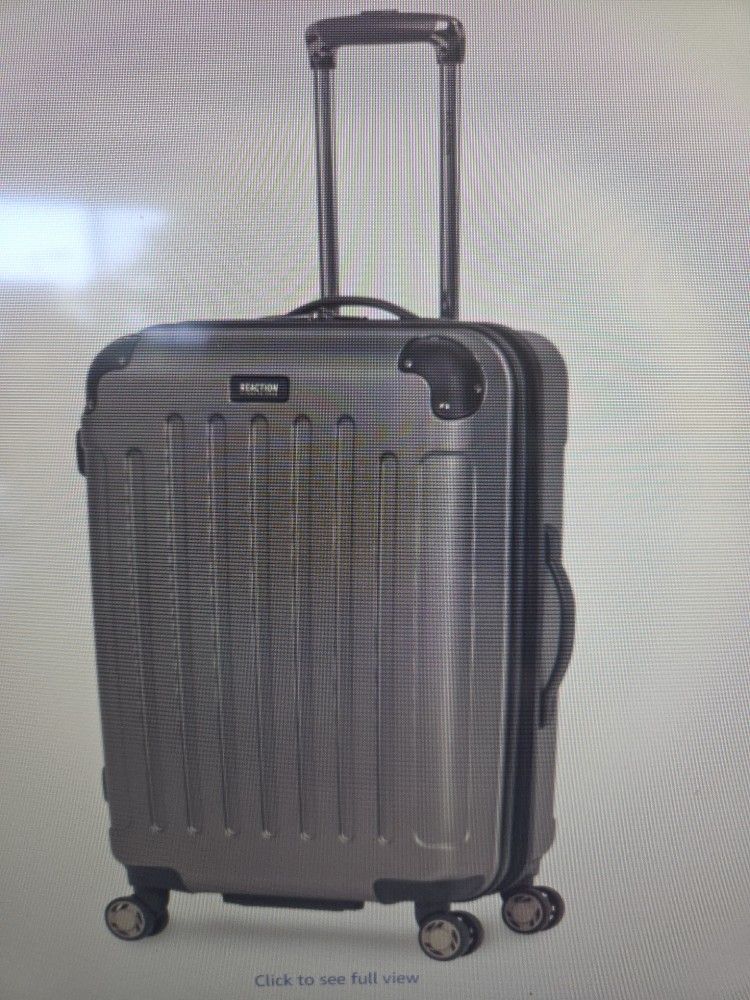 LIGHTWEIGHT HARD SIDE SUITCASE