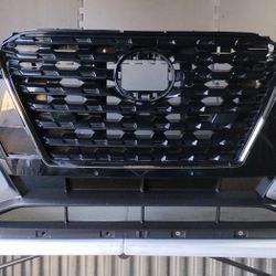 2021 2022 2023 Nissan Kicks S / SR / SV Sport Front Bumper Cover Oem